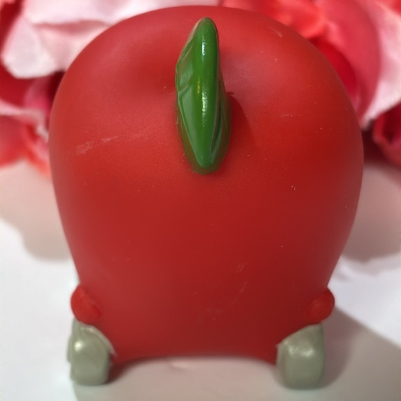 The Busy World of Richard Scarry Lowly Worm Apple Car 1994 Vintage McDonalds - Picture 4 of 12